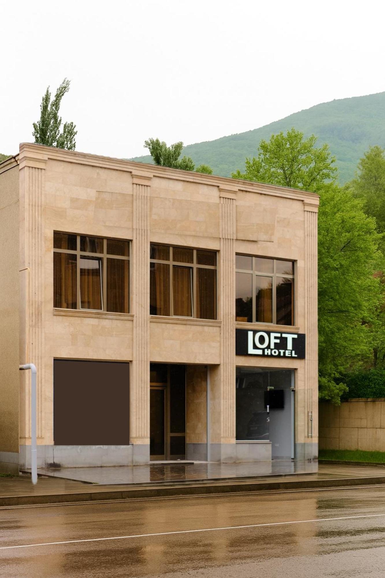 Loft Family Hotel 이제반 외부 사진