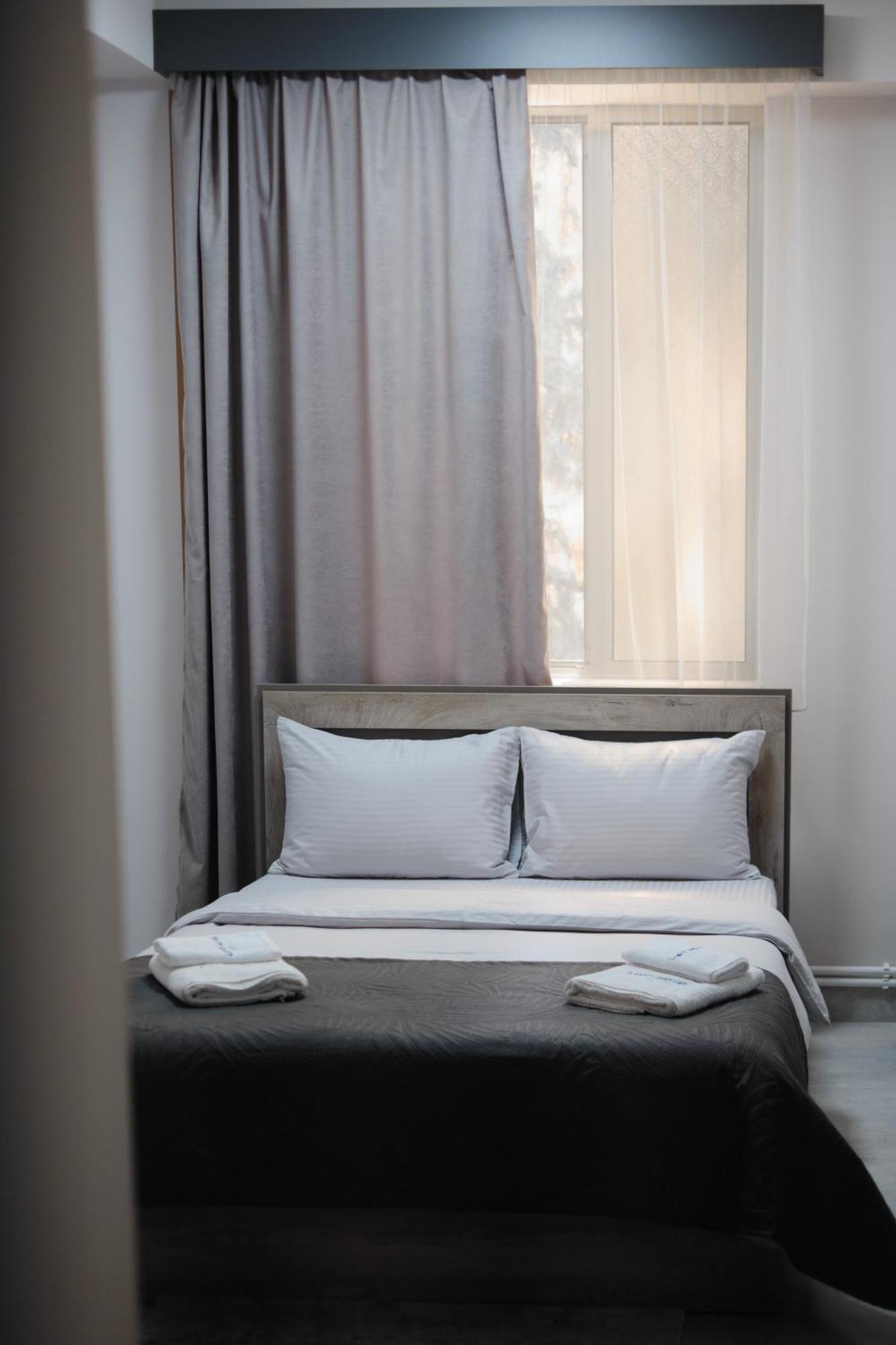 Loft Family Hotel 이제반 외부 사진